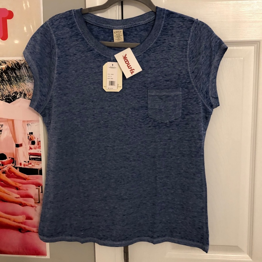 Blue pocketed tee